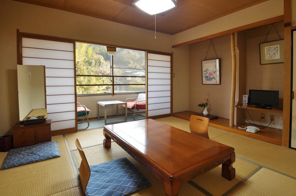 ホテルFuruyu Onsen Oogiya 佐賀市 エクステリア 写真